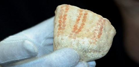 Magdalenian stones with dots