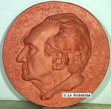 Velikovsky, medaillon by Evelio Delgado